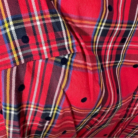 Talbots size med petite red plaid shirt with polka dots, cotton blend, fall - Picture 3 of 12